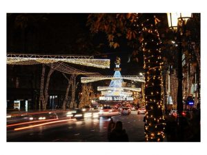 Batum-Meydan-Cadde-Led-Işık-Süsleme-3-300x225